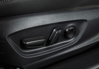 Подержанный автомобиль Toyota Camry Sedan 2021 года (15 фото)