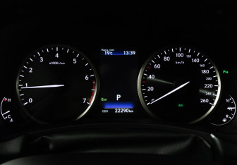 Подержанный автомобиль Lexus NX 2019 года (12 фото)