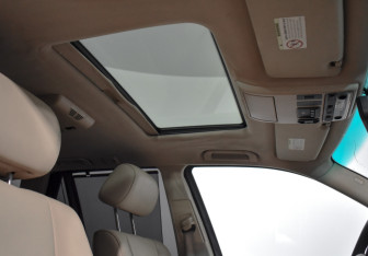 Подержанный автомобиль BMW X5 2003 года (19 фото)