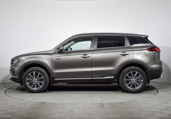 Подержанный автомобиль Geely Atlas Pro 2023 года (8 фото)