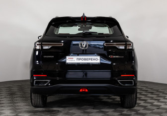 Подержанный автомобиль Changan CS55PLUS 2023 года (7 фото)