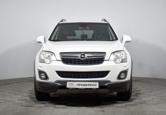 Подержанный автомобиль Opel Antara 2012 года (2 фото)