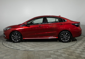 Подержанный автомобиль Omoda S5 2023 года (8 фото)