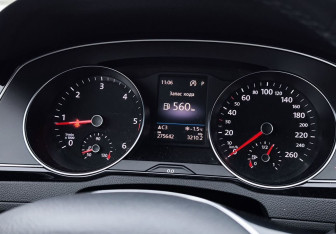 Подержанный автомобиль Volkswagen Passat Sedan 2018 года (33 фото)