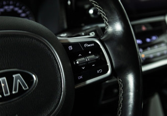 Подержанный автомобиль Kia Sorento 2020 года (23 фото)