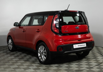 Подержанный автомобиль Kia Soul 2019 года (7 фото)
