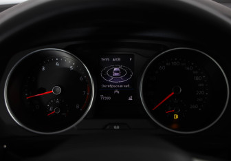 Подержанный автомобиль Volkswagen Tiguan 2021 года (12 фото)