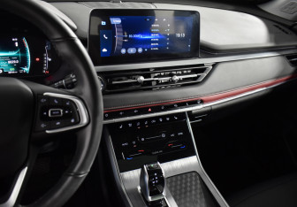 Подержанный автомобиль Chery Tiggo 4 Pro 2023 года (20 фото)