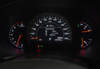 Подержанный автомобиль Kia Sorento 2018 года (21 фото)