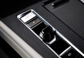 Подержанный автомобиль Volkswagen Teramont 2021 года (22 фото)