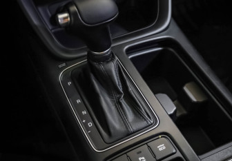 Подержанный автомобиль Kia Sorento 2013 года (17 фото)