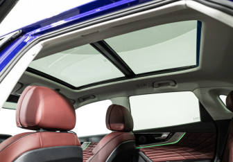 Подержанный автомобиль Hongqi HS5 2023 года (26 фото)