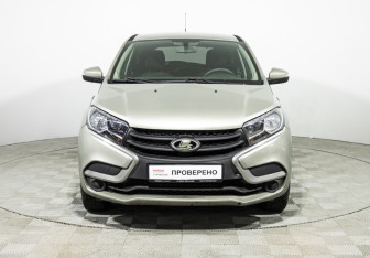 Подержанный автомобиль LADA (ВАЗ) XRAY 2016 года (2 фото)