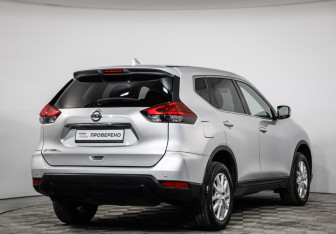Подержанный автомобиль Nissan X-Trail 2020 года (5 фото)