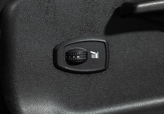 Подержанный автомобиль Renault Scenic 2012 года (18 фото)