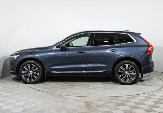 Подержанный автомобиль Volvo XC60 2021 года (8 фото)