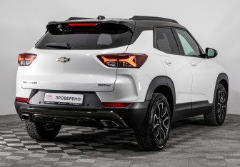Подержанный автомобиль Chevrolet TrailBlazer 2020 года (6 фото)