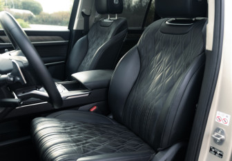 Подержанный автомобиль Tank 500 2023 года (12 фото)