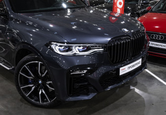 Подержанный автомобиль BMW X7 2020 года (6 фото)