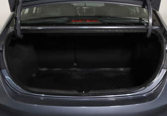 Подержанный автомобиль Hyundai Solaris Sedan 2018 года (24 фото)