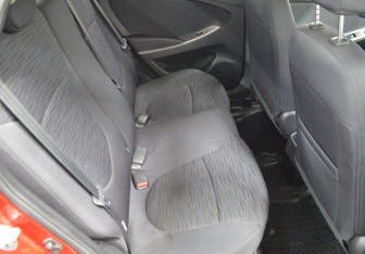 Подержанный автомобиль Hyundai Solaris Sedan 2016 года (13 фото)