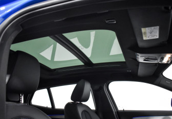 Подержанный автомобиль BMW X2 2021 года (20 фото)