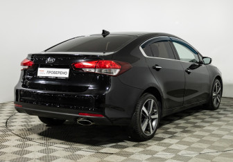 Подержанный автомобиль Kia Cerato Sedan 2017 года (5 фото)