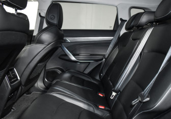 Подержанный автомобиль Geely Atlas Pro 2023 года (13 фото)