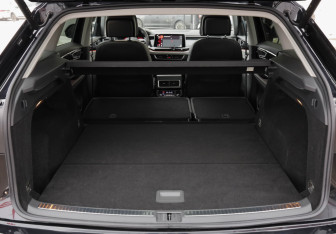 Подержанный автомобиль Volkswagen Teramont 2024 года (39 фото)