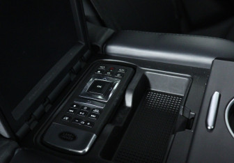 Подержанный автомобиль Land Rover Range Rover Sport 2018 года (22 фото)