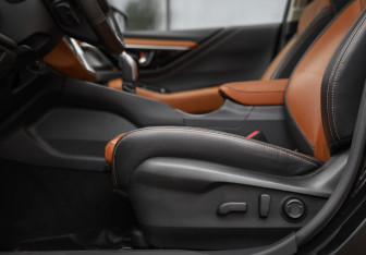 Подержанный автомобиль Subaru Outback Wagon 2022 года (29 фото)