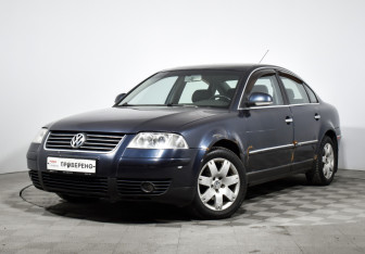 Подержанный автомобиль Volkswagen Passat Sedan 2004 года (1 фото)