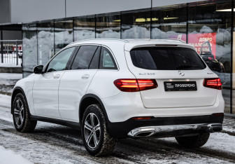 Подержанный автомобиль Mercedes-Benz GLC Coupe 2018 года (7 фото)