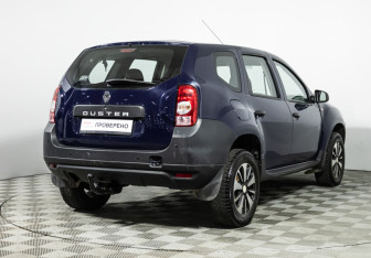 Подержанный автомобиль Renault Duster 2014 года (5 фото)