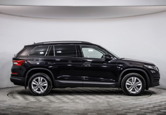 Подержанный автомобиль Skoda Kodiaq 2021 года (4 фото)