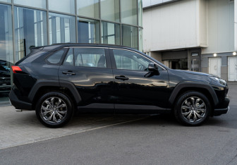 Новый Toyota RAV4 2025 (5 фото)