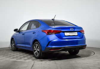 Подержанный автомобиль Hyundai Solaris Sedan 2020 года (7 фото)