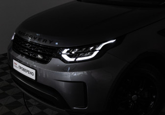 Подержанный автомобиль Land Rover Discovery 2020 года (27 фото)