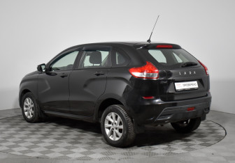 Подержанный автомобиль LADA (ВАЗ) XRAY 2017 года (7 фото)