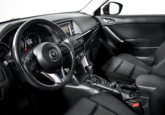 Подержанный автомобиль Mazda CX-5 2012 года (9 фото)