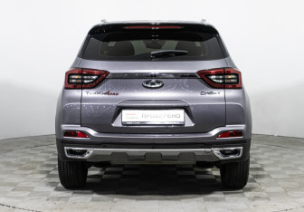 Подержанный автомобиль Chery Tiggo 4 Pro 2022 года (6 фото)