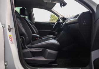Подержанный автомобиль Volkswagen Tiguan 2019 года (26 фото)