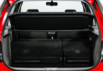 Подержанный автомобиль Suzuki SX4 Hatchback 2011 года (25 фото)