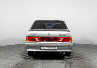 Подержанный автомобиль LADA (ВАЗ) 2115 2011 года (6 фото)