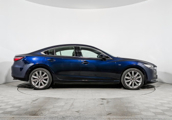 Подержанный автомобиль Mazda 6 Sedan 2023 года (4 фото)