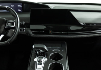 Подержанный автомобиль Changan UNI-K 2023 года (14 фото)