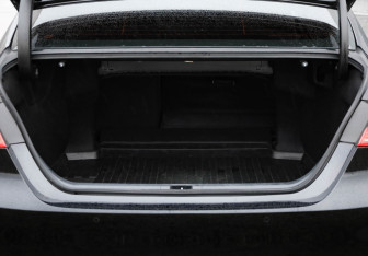 Подержанный автомобиль Toyota Camry Sedan 2021 года (36 фото)