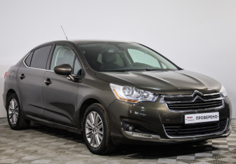 Подержанный автомобиль Citroen C4 Sedan 2013 года (3 фото)