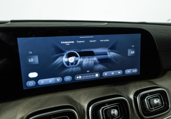 Подержанный автомобиль Jaecoo J8 2024 года (18 фото)