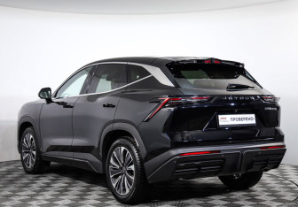 Подержанный автомобиль Jetour Dashing 2023 года (7 фото)